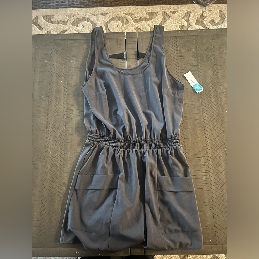 Romper, color gray